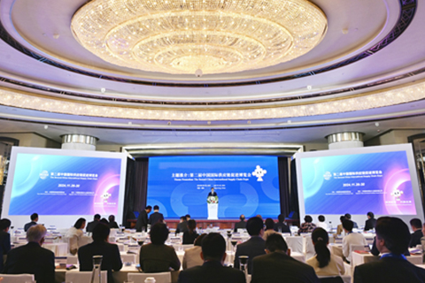 ◎ 四月二十二日,APEC中國工商理事會香港論壇開幕,論壇以「可持續的全球供應鏈」為主題,就如何通過構建穩定和富有韌性的產業鏈供應鏈體系以提升新質生產力,實現亞太高質量、可持續增長展開討論。(中新社記者 李志華 攝)