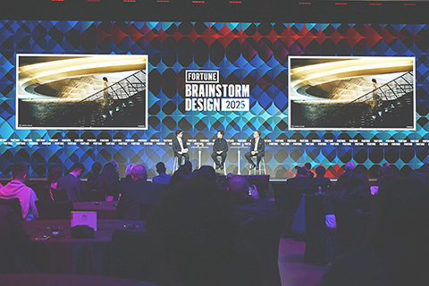 ◎ 「設計頭腦風暴大會」上專家分享經驗。