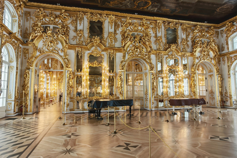 金光璀璨的金色大廳