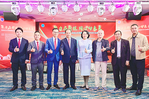 ◎ 粵澳工商聯代表出席珠海市汽車銷售服務協會成立慶典暨行業春茗。